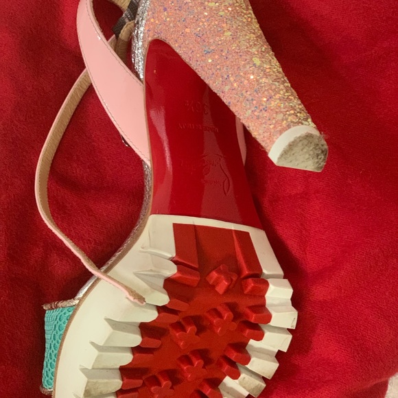 Christian Louboutin Volumetric Sandals - Picture 3 of 3